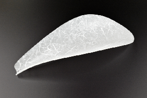 シャンデリアの装飾を製作